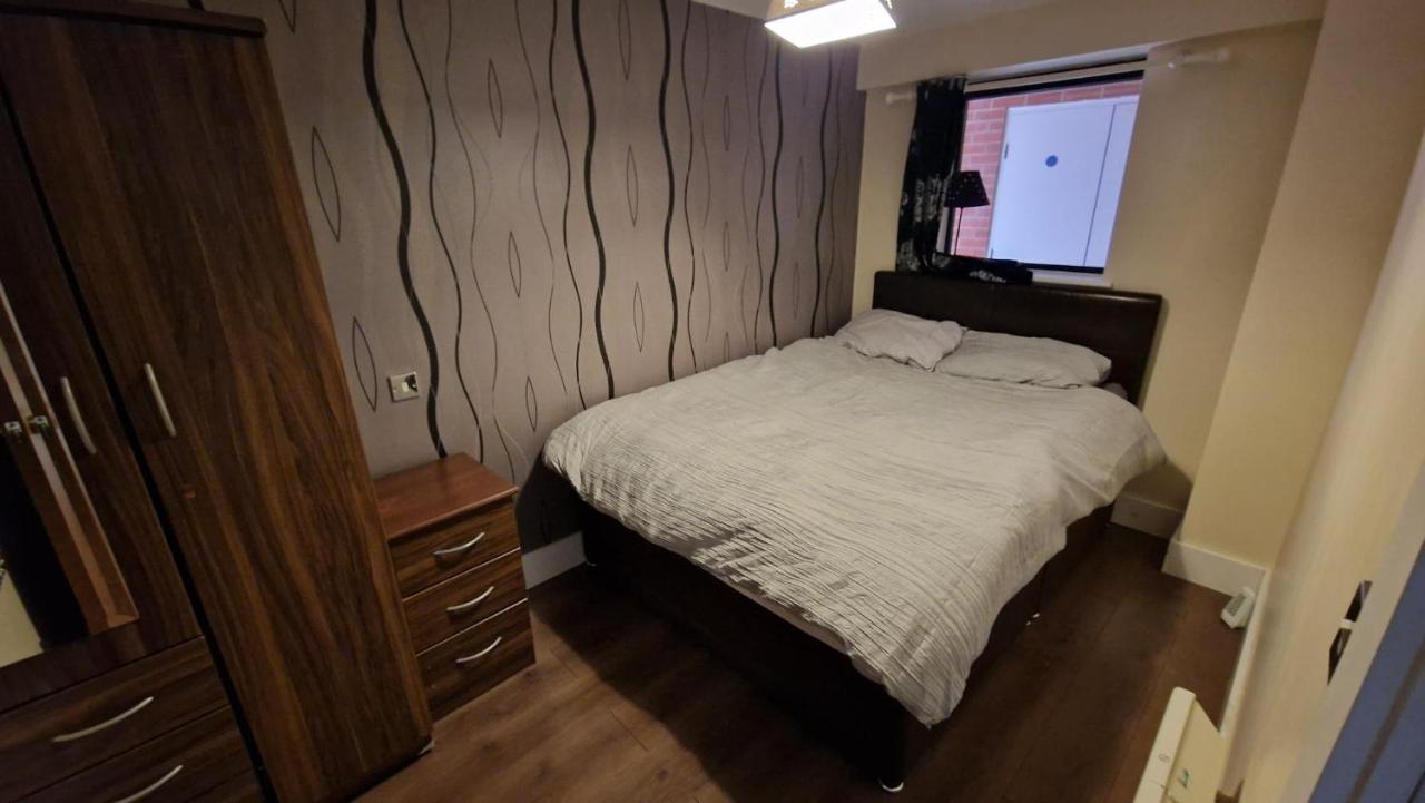 Two Bedroom Apartment, Birmingham City Centre B1 Екстериор снимка